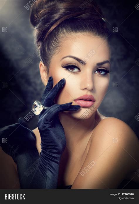 glamour model|97,384 Glamor Models Stock Photos & High.